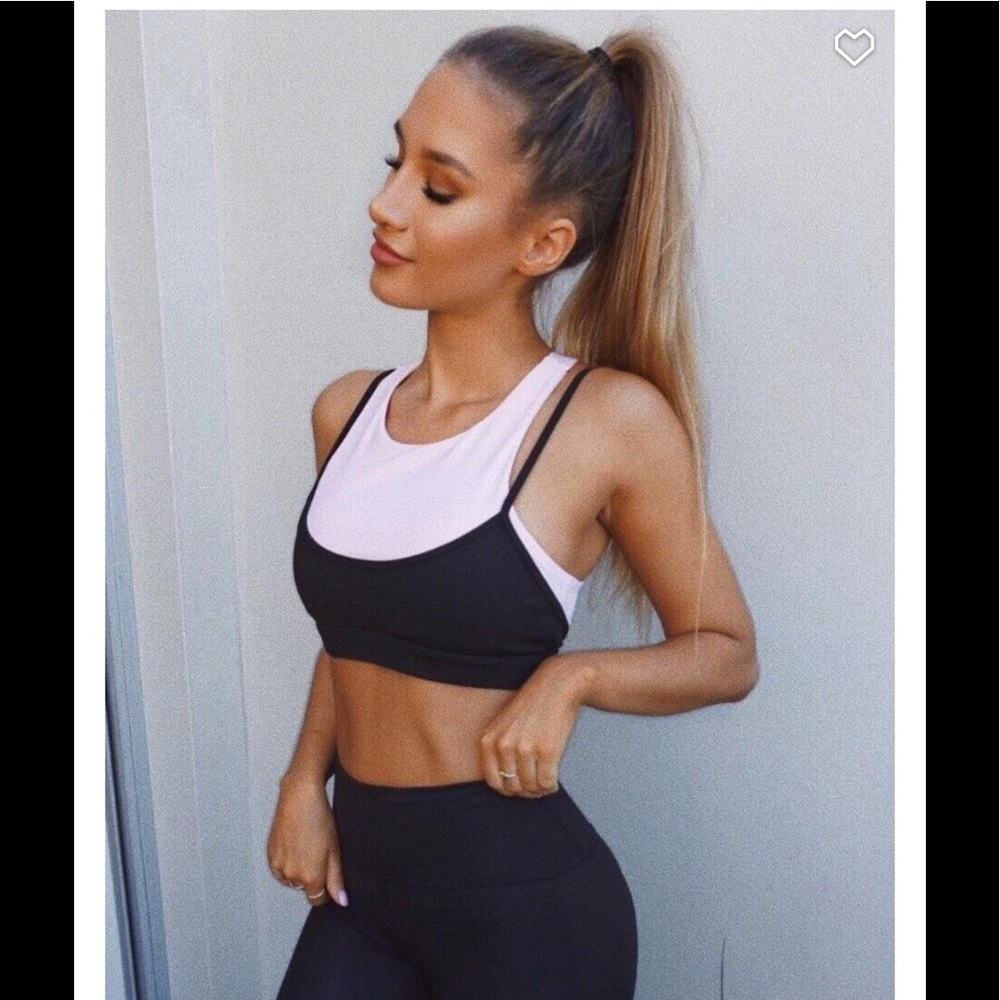 Sarahs day x WFA Sezzy Luxe Sports Bra Black/Pink